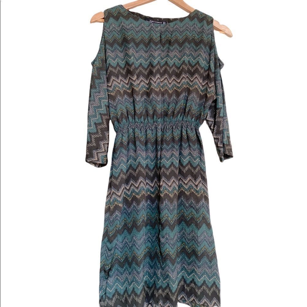 ZARA Woman Chevron Cold Shoulder Dress 3/4 Sleeves Size XS